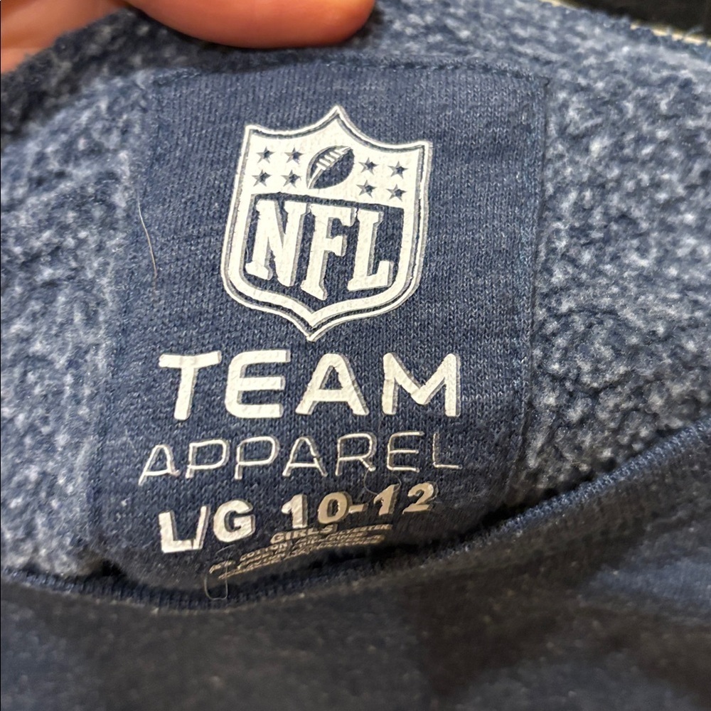 NFL Seahawks Navy and Green kids Sweatshirt - Picture 4 of 9